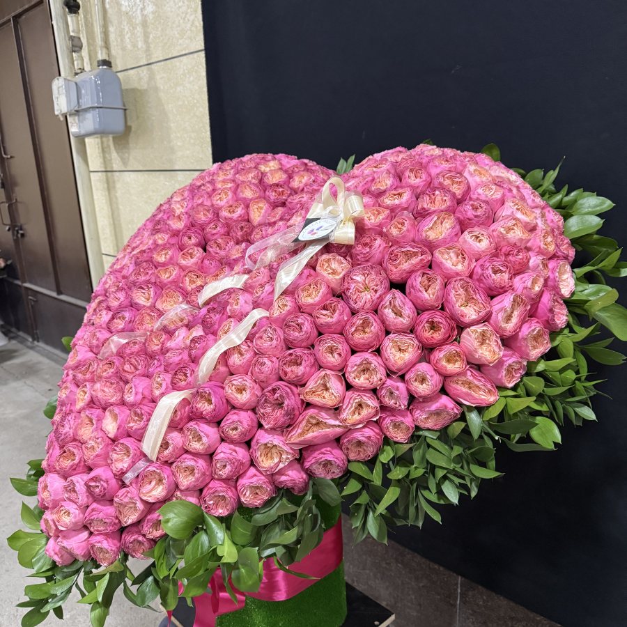 Teddy & Roses