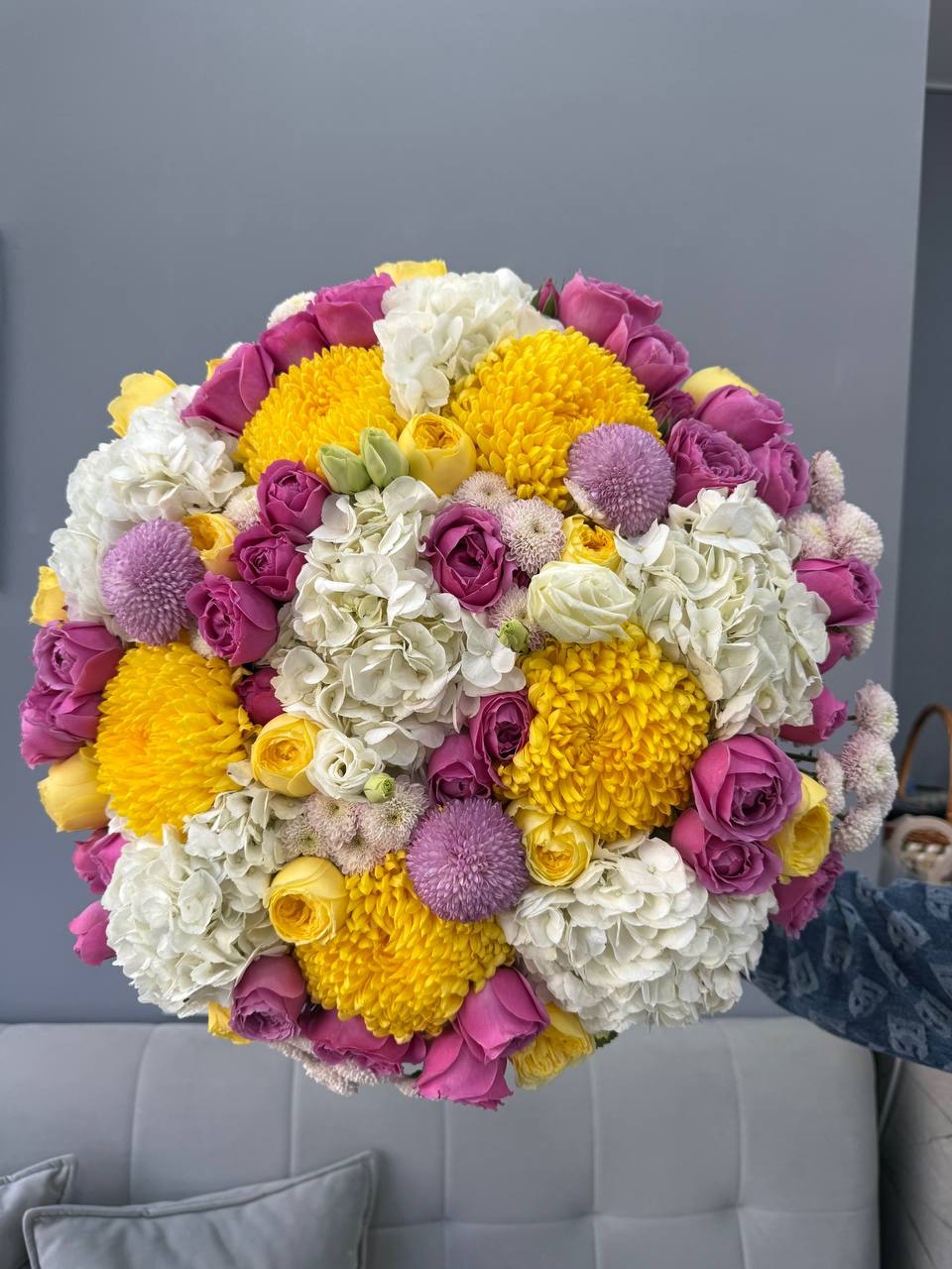 Bright hydrangea mixed bouquet